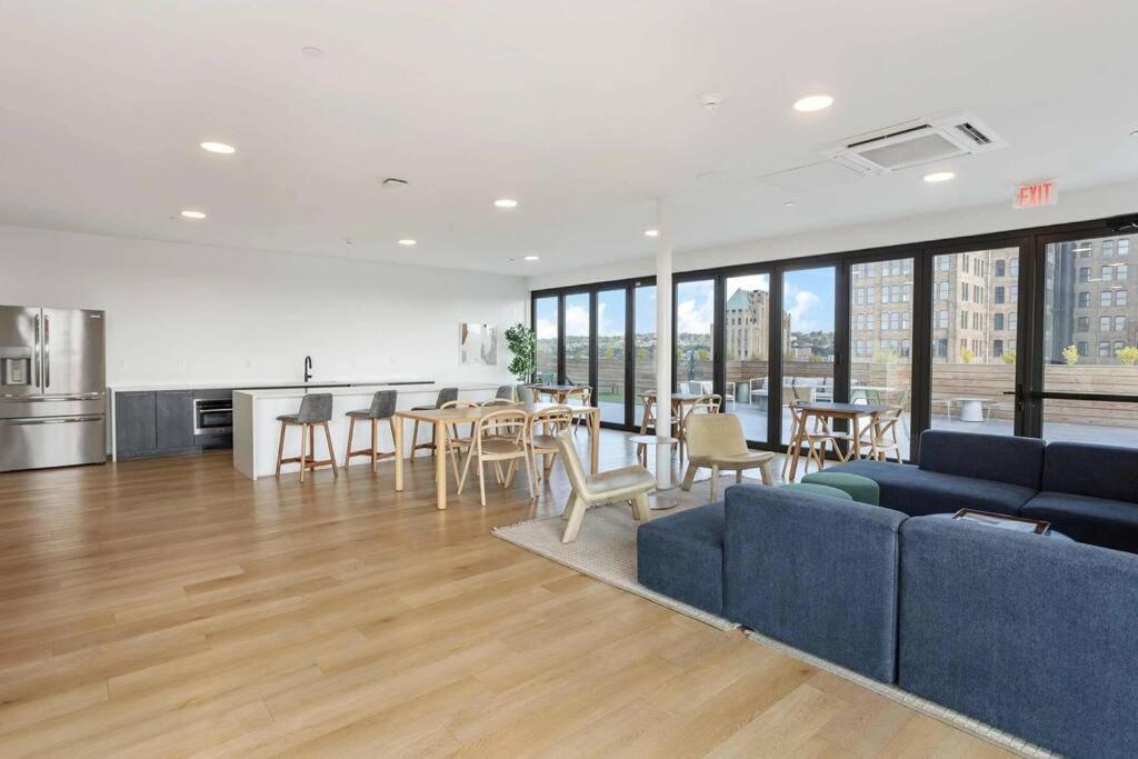 Optimum - Downtown Sanctuary! Apartment Birmingham Exterior photo